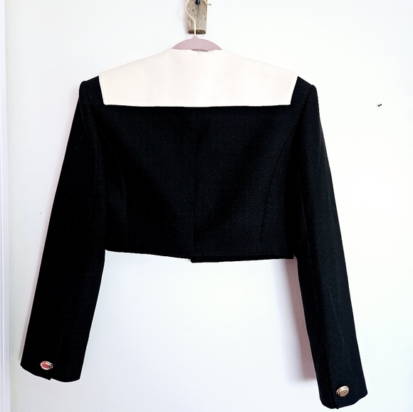 Wool Black and White Cropped Blazer - Picture 5 of 7